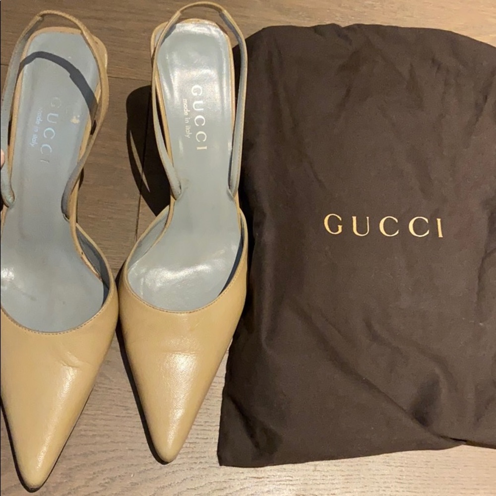 Gucci Nude Pumps